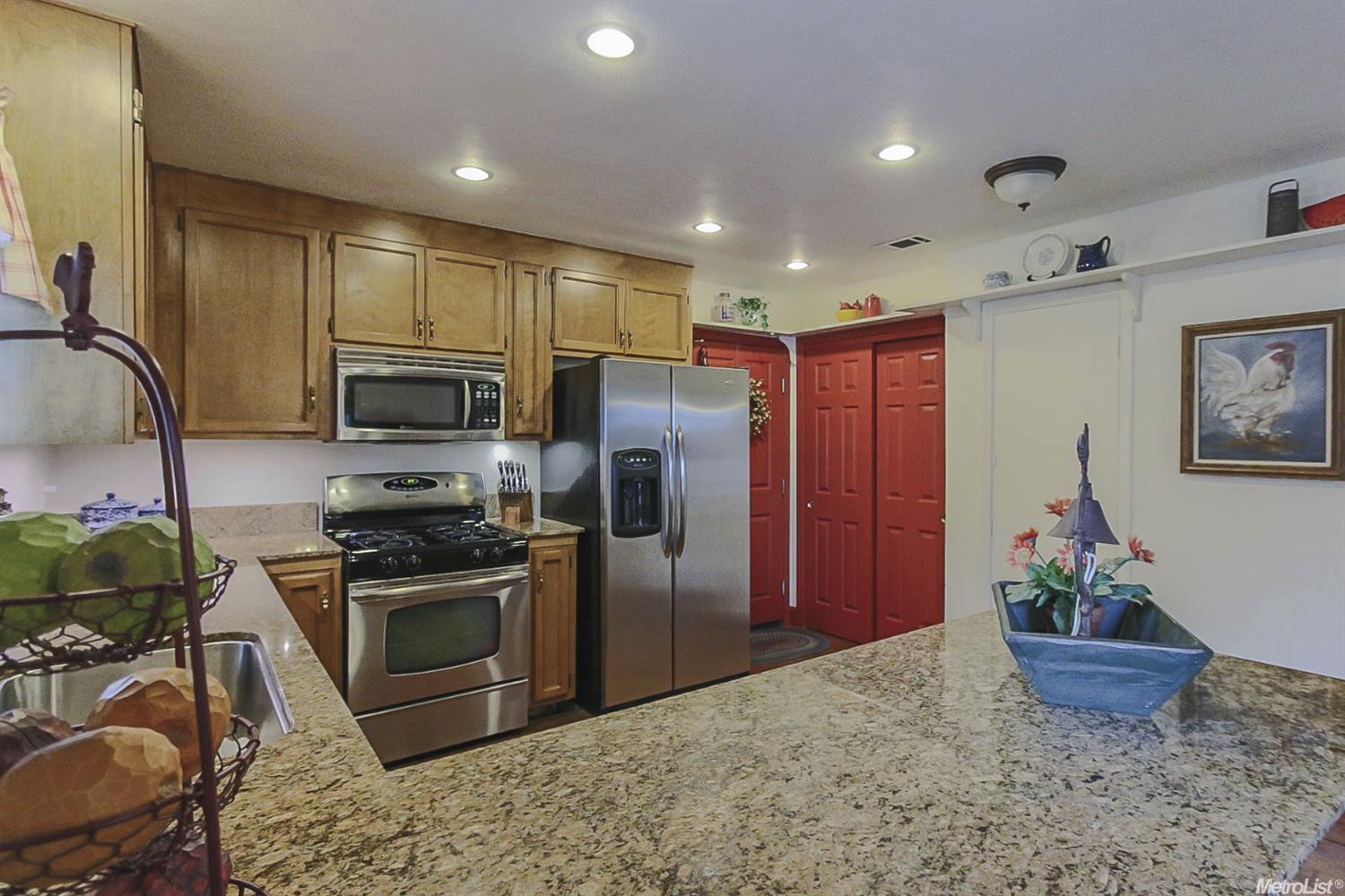 1157 Silvertrail Ln, Manteca, CA 95336 photo 7