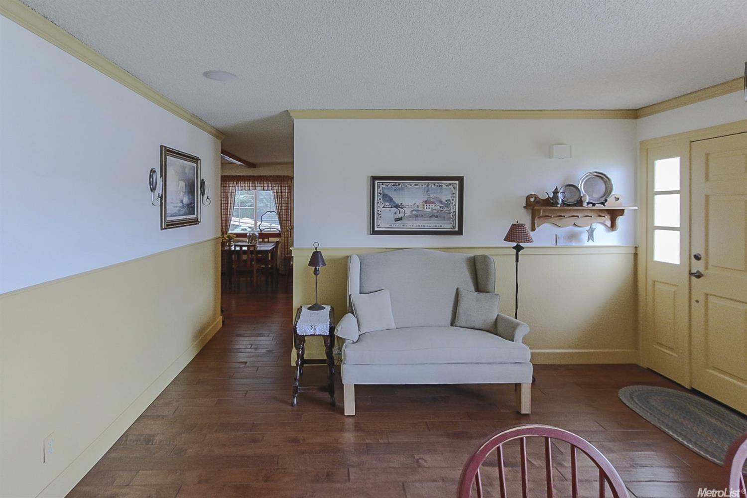 1157 Silvertrail Ln, Manteca, CA 95336 photo 3