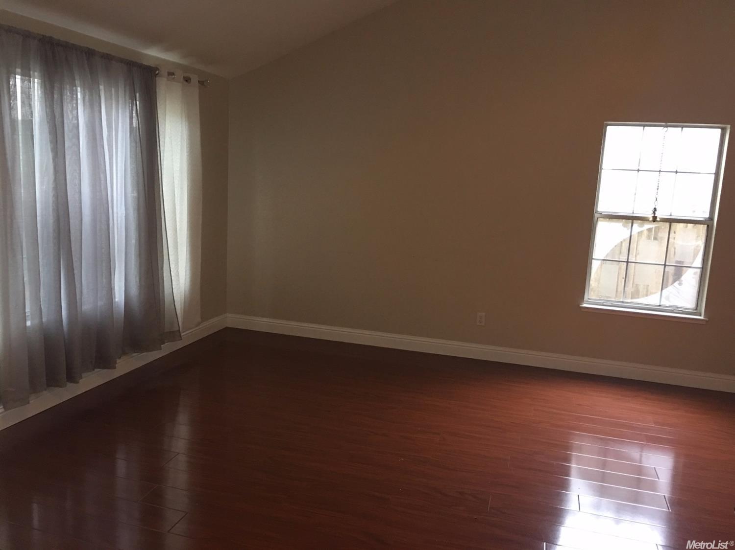 1130 Hidden Meadow Pl, Manteca, CA 95337 photo 8
