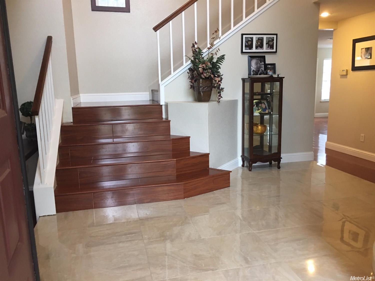 1130 Hidden Meadow Pl, Manteca, CA 95337 photo 5