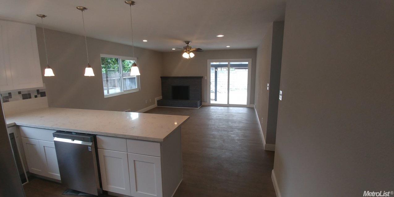 708 Amber St, Modesto, CA 95356 photo 8