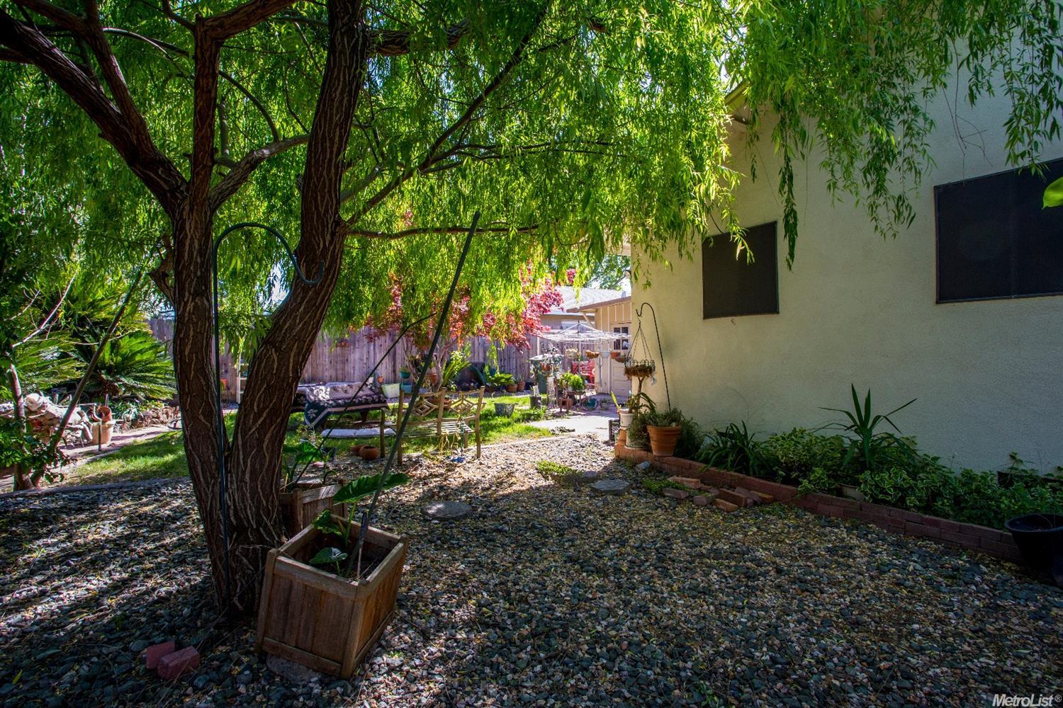 1216 Marymar Dr, Modesto, CA 95355 photo 20