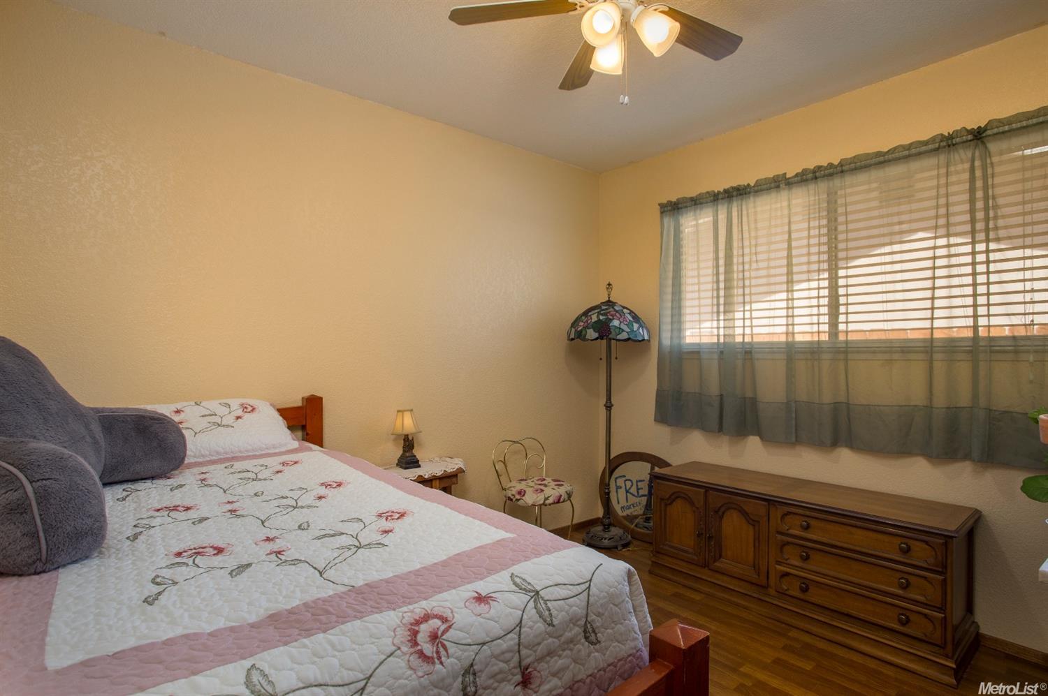 1216 Marymar Dr, Modesto, CA 95355 photo 13
