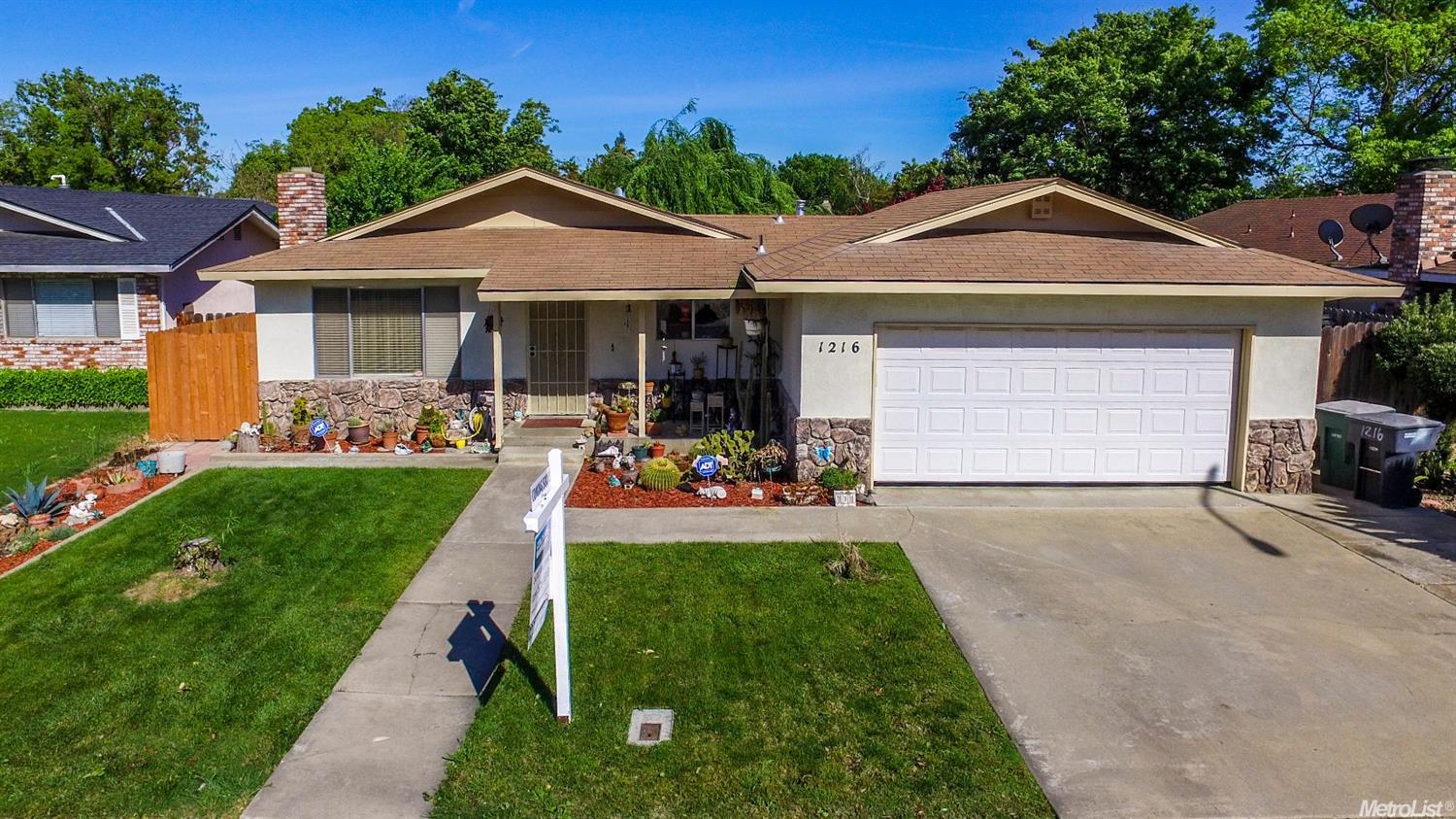 1216 Marymar Dr, Modesto, CA 95355 photo 1