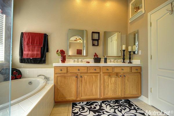 716 Morningside Ct, Folsom, CA 95630 photo 12