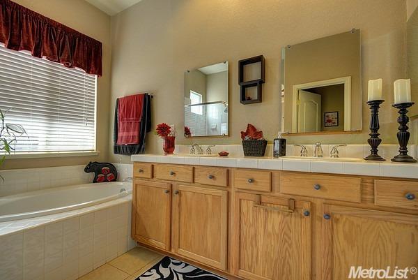 716 Morningside Ct, Folsom, CA 95630 photo 13