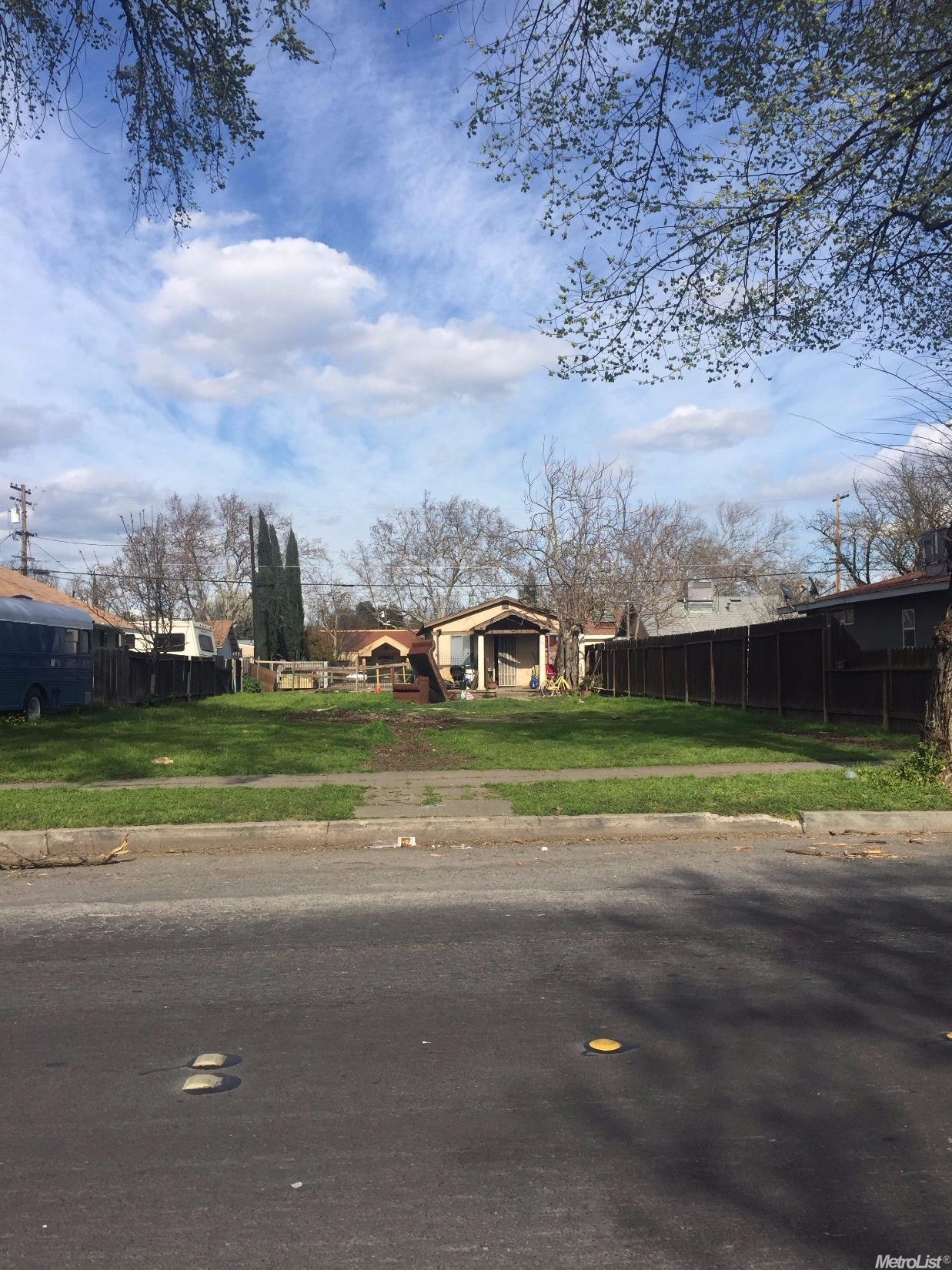 506 14th St, Modesto, CA 95350 photo 2