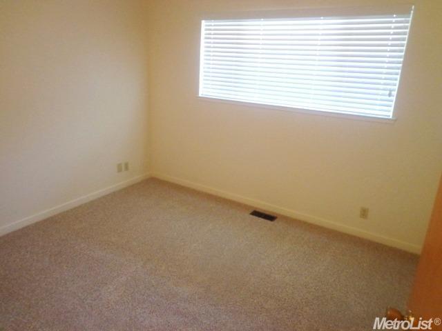 2724 Mission Ave, Carmichael, CA 95608 photo 5