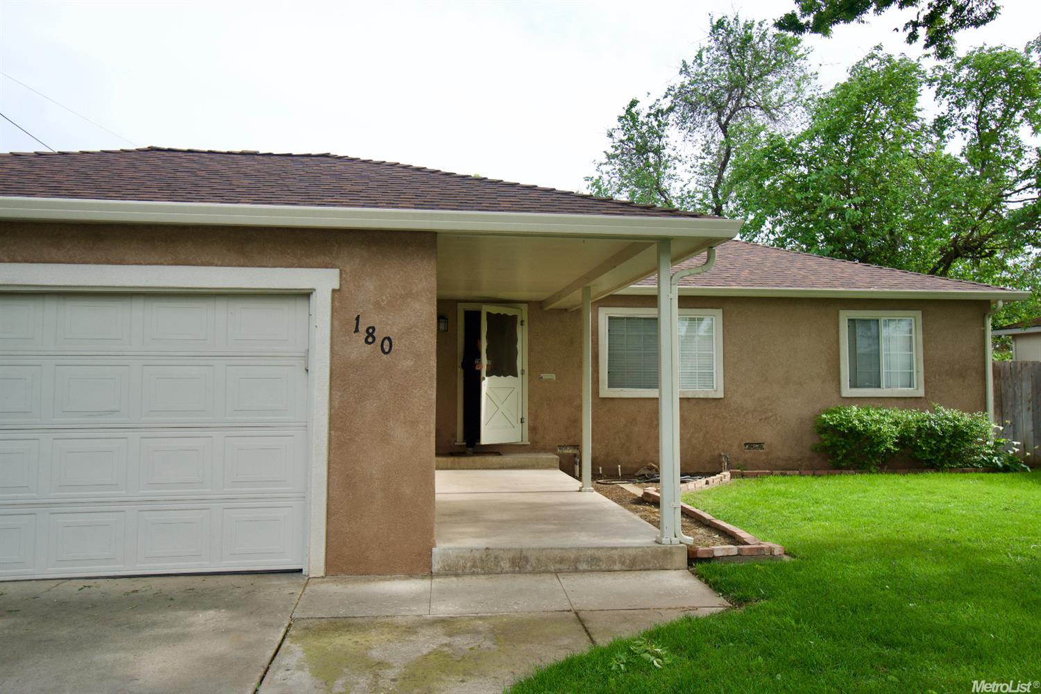 180 E Ingram St, Stockton, CA 95204 photo 2