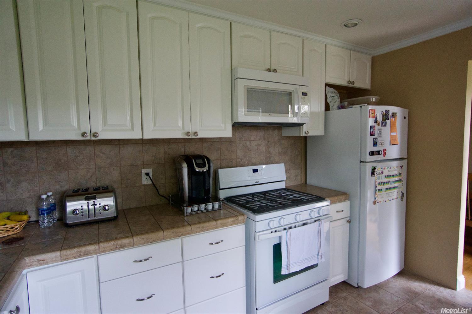 180 E Ingram St, Stockton, CA 95204 photo 8