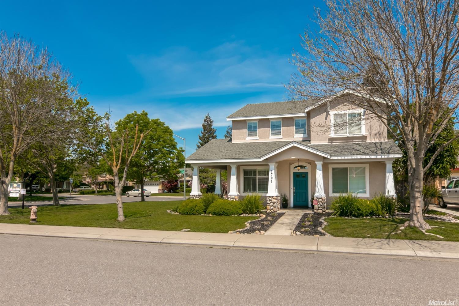 1701 Topiary Ct, Modesto, CA 95357 photo 3