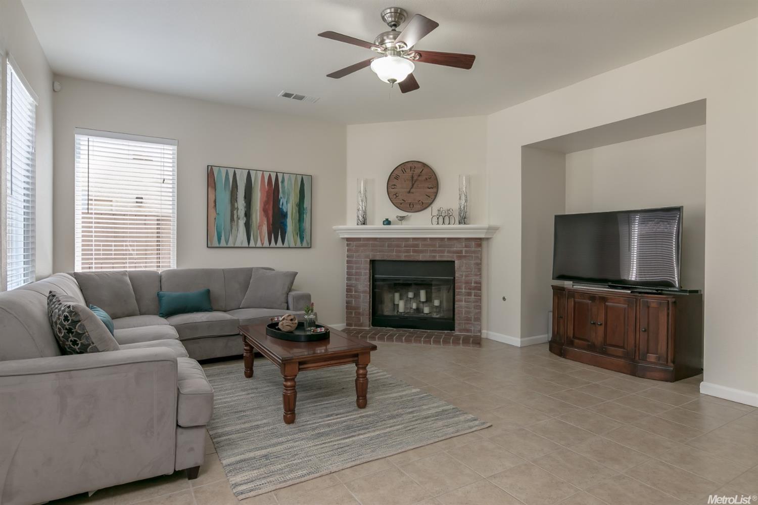 1701 Topiary Ct, Modesto, CA 95357 photo 8