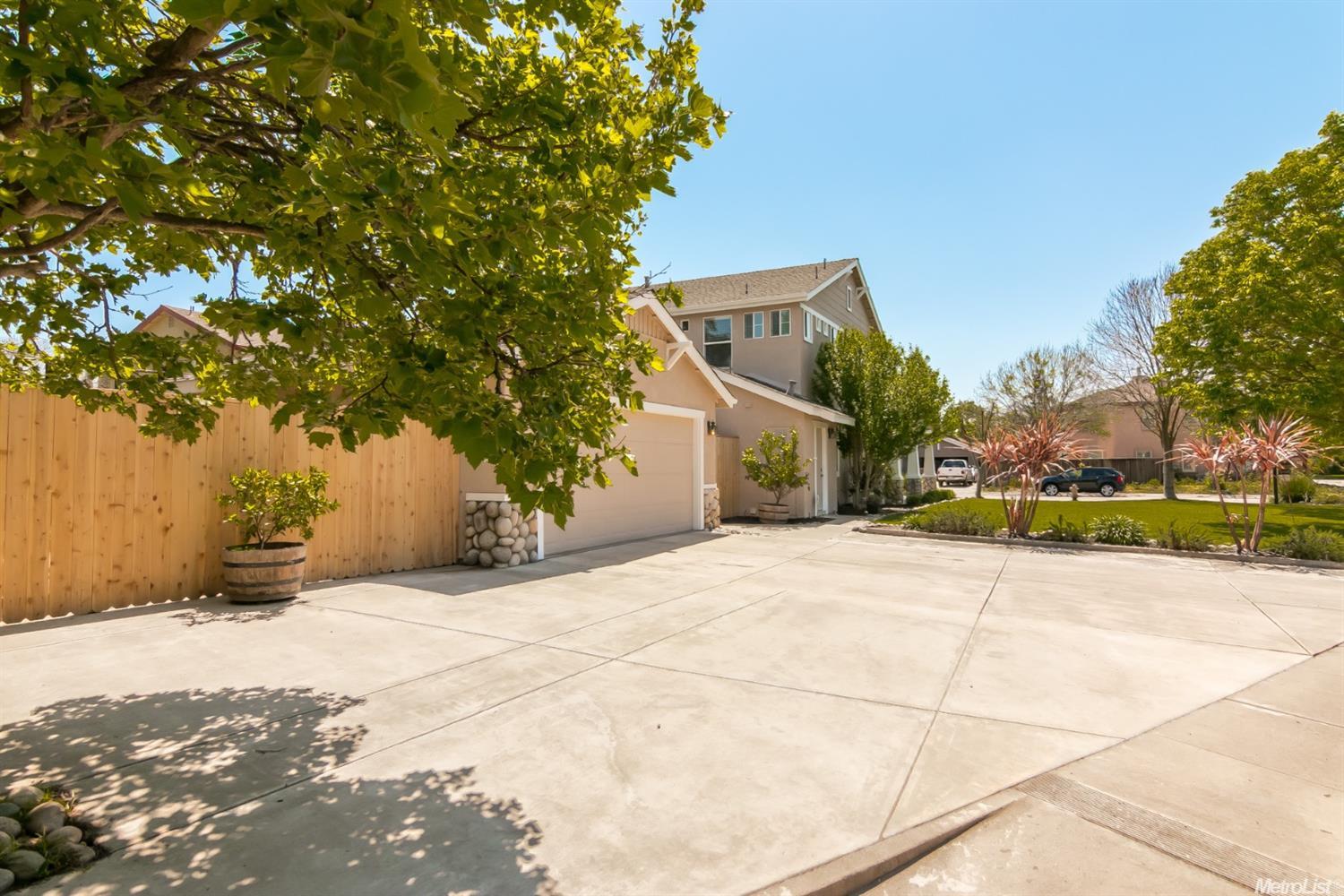 1701 Topiary Ct, Modesto, CA 95357 photo 26