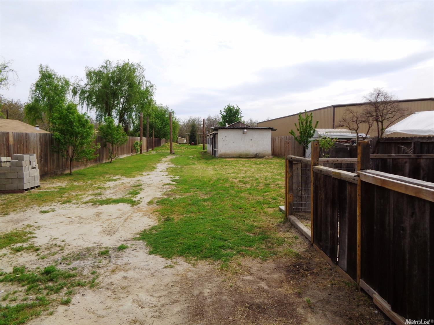 3854 Beckwith Rd, Modesto, CA 95358 photo 16