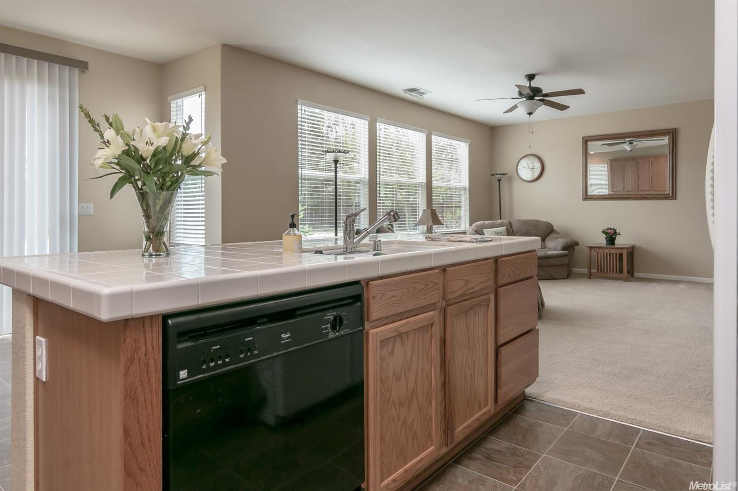 4232 Drakeshire Ct, Modesto, CA 95356 photo 6
