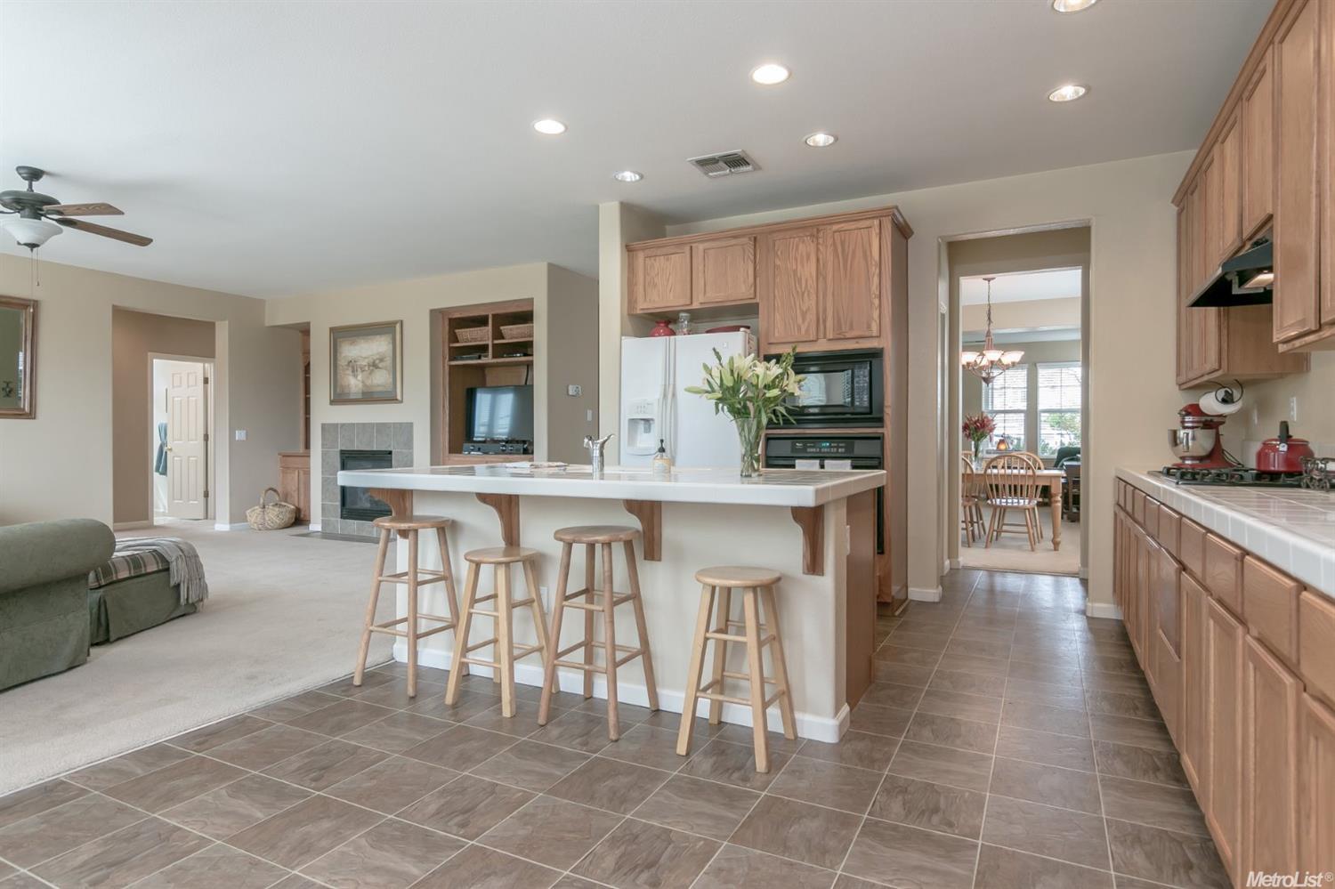 4232 Drakeshire Ct, Modesto, CA 95356 photo 7