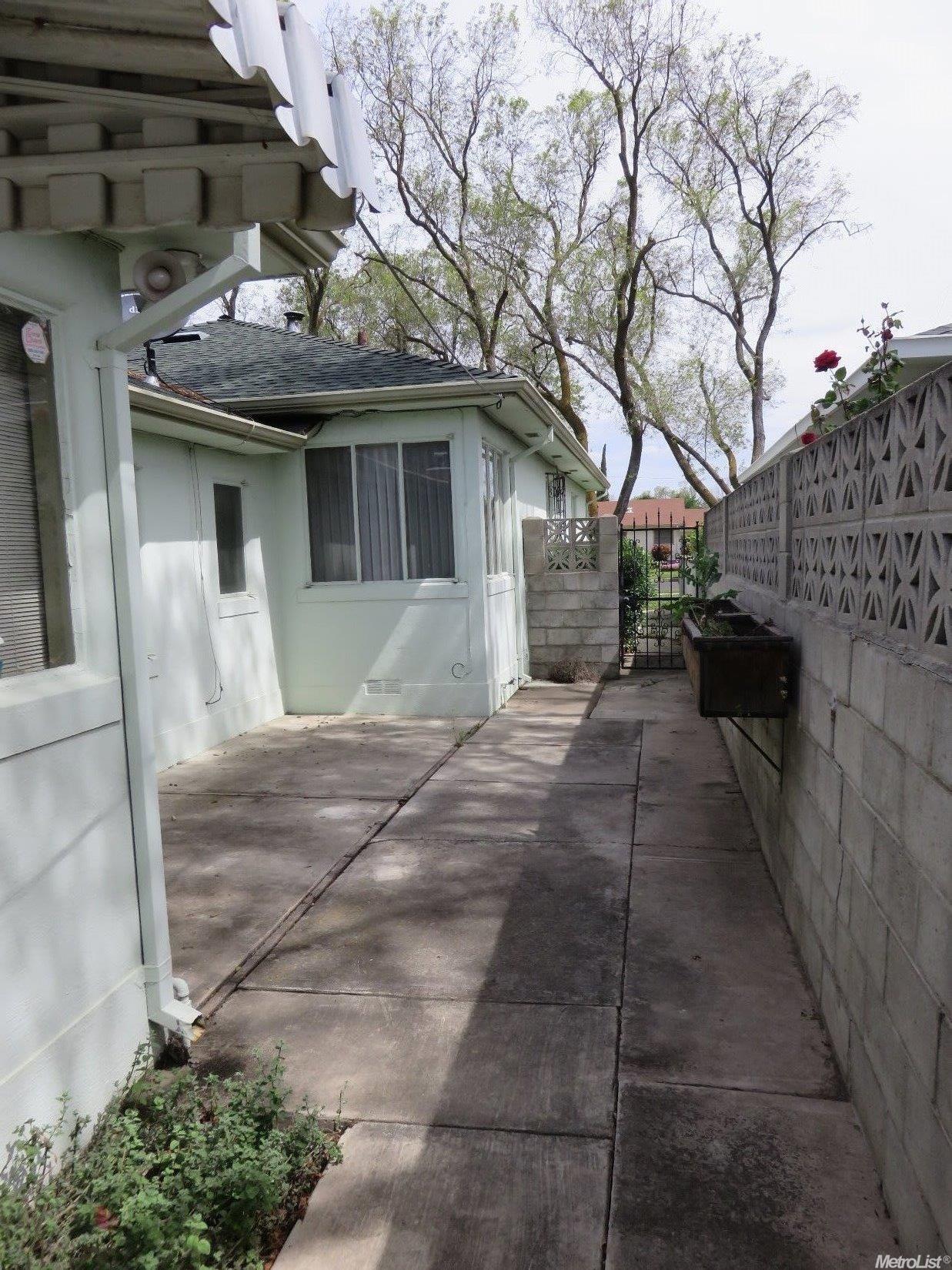 1160 W 23rd St, Merced, CA 95340 photo 23
