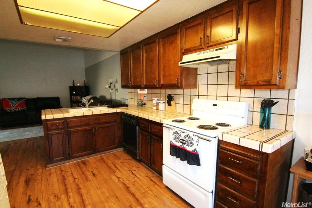 1304 Gargotto Ct, Modesto, CA 95355 photo 5