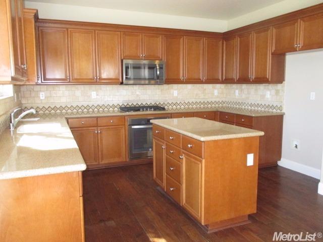2074 Henderson Way, Lodi, CA 95242 photo 6