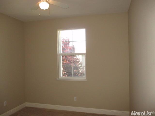 2074 Henderson Way, Lodi, CA 95242 photo 16