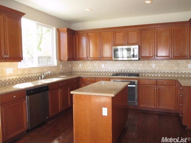 2074 Henderson Way, Lodi, CA 95242 photo 5