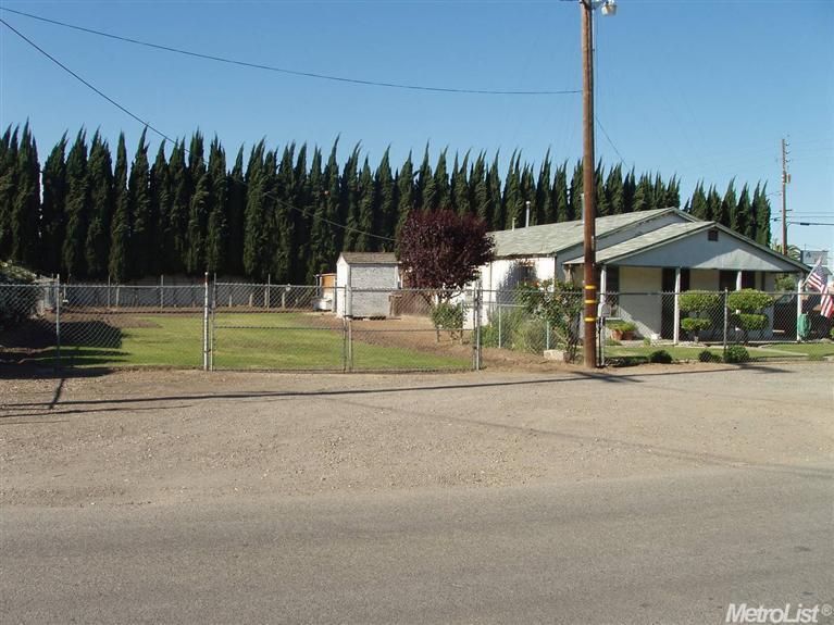 1609 Shaddox Ave, Modesto, CA 95358 photo 4