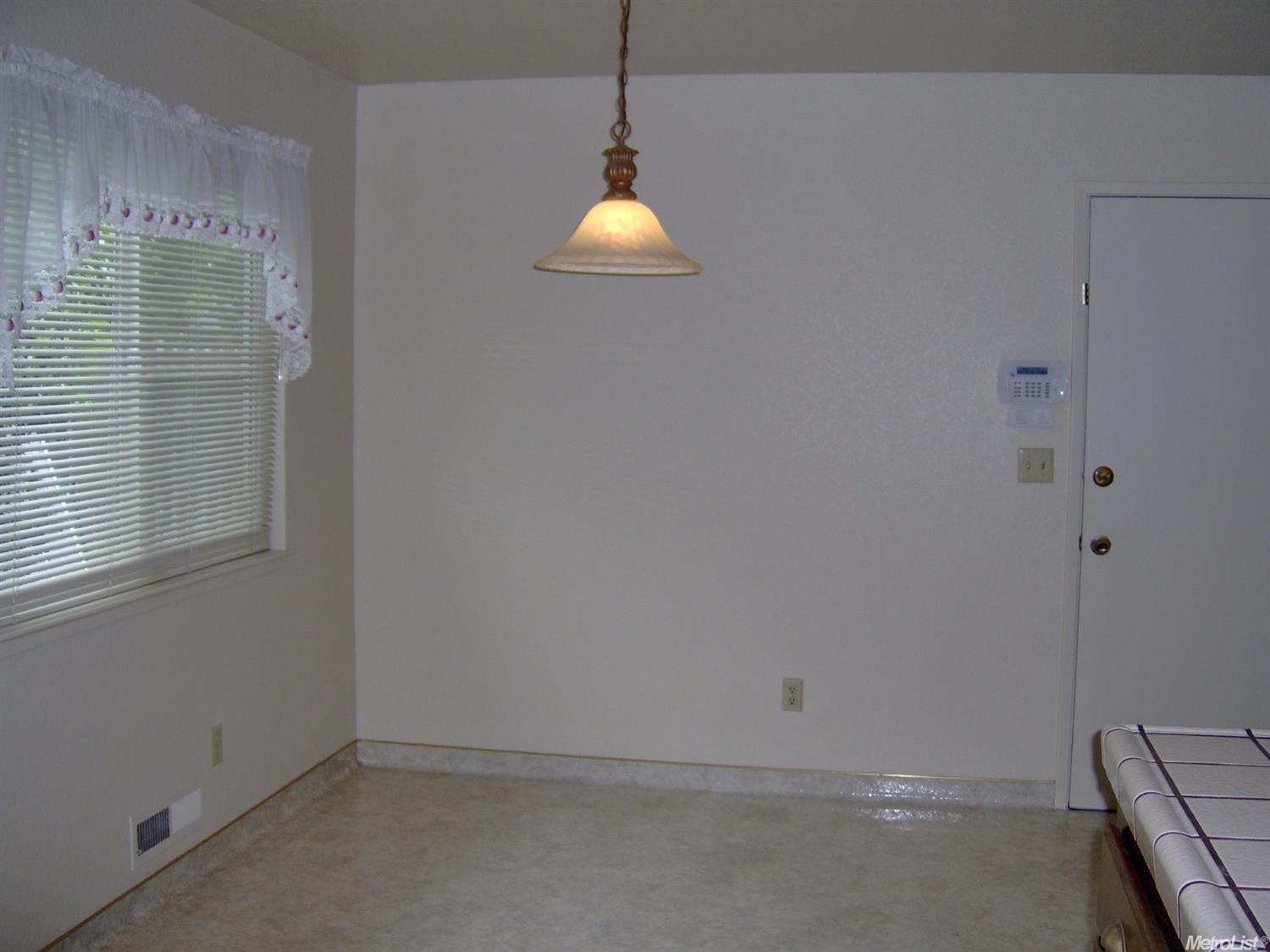 1425 Maplehill Rd, Modesto, CA 95350 photo 12