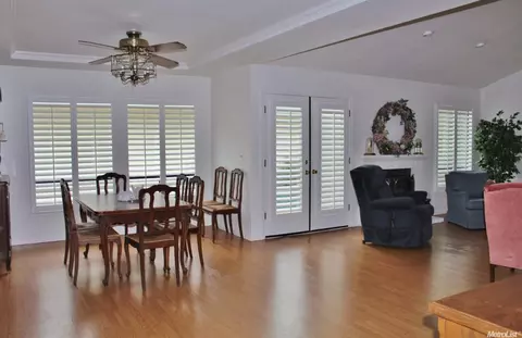 105 Rivergate Pl, Lodi, CA 95240 photo 5