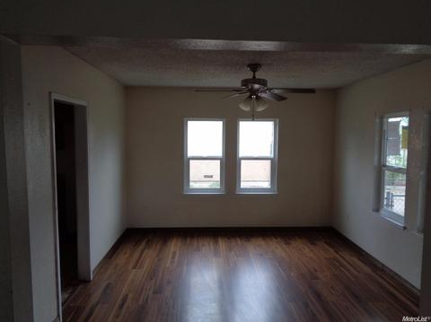 1327 Paradise Rd, Modesto, CA 95351 photo 5