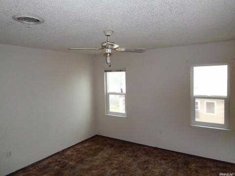 1327 Paradise Rd, Modesto, CA 95351 photo 23