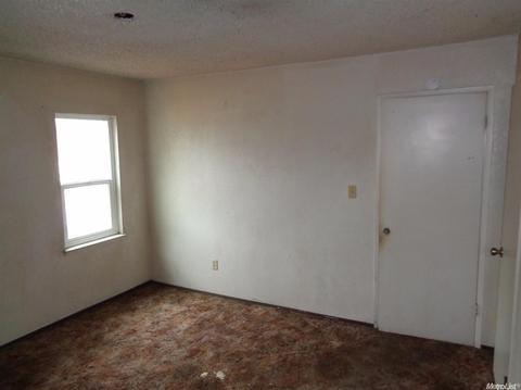 1327 Paradise Rd, Modesto, CA 95351 photo 22