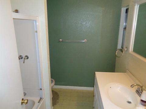 1327 Paradise Rd, Modesto, CA 95351 photo 19