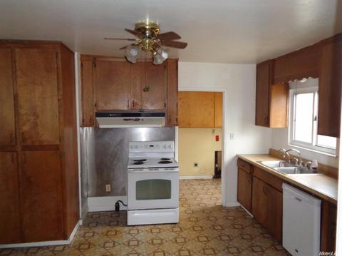1327 Paradise Rd, Modesto, CA 95351 photo 6