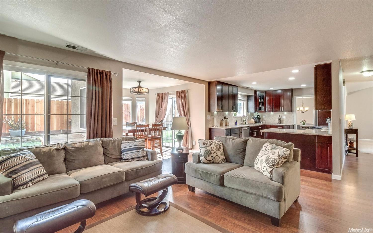 1660 W Kavanagh Ave, Tracy, CA 95376 photo 29