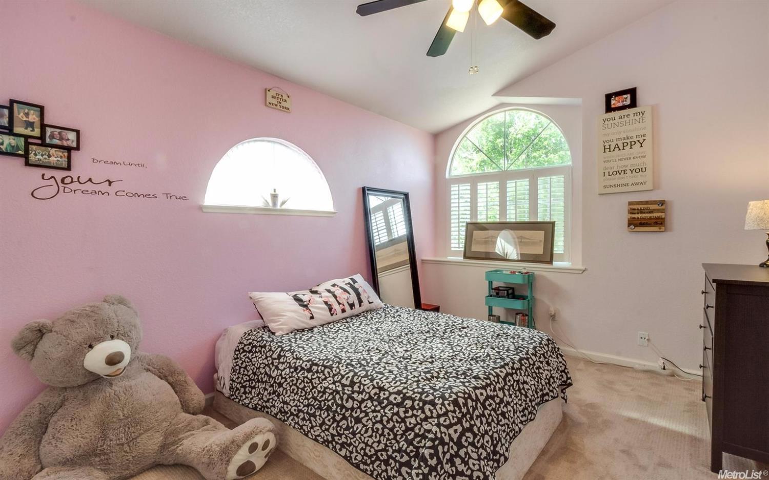 1660 W Kavanagh Ave, Tracy, CA 95376 photo 8