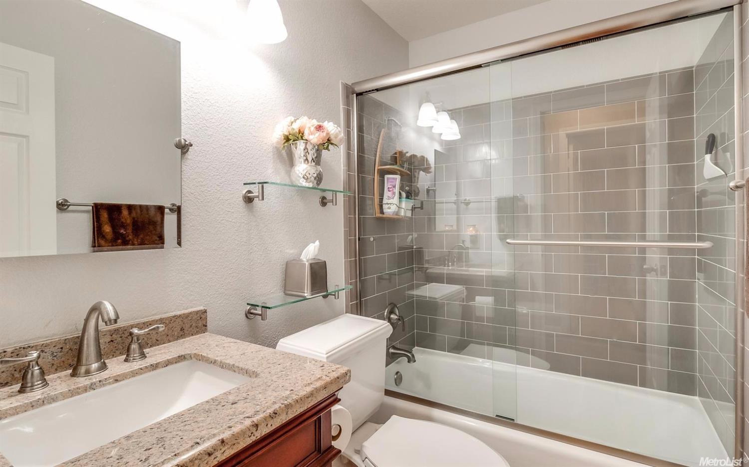 1660 W Kavanagh Ave, Tracy, CA 95376 photo 30