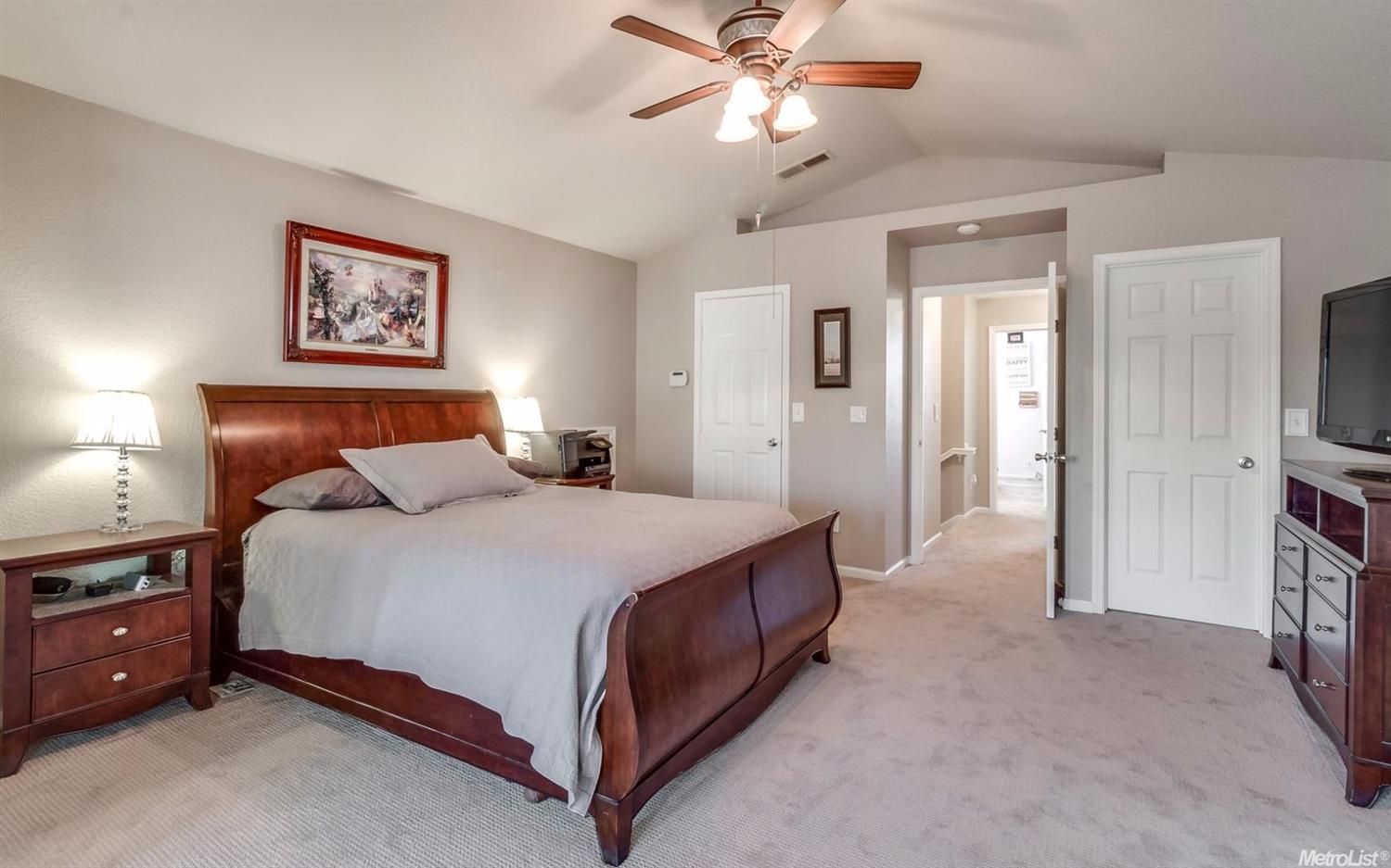 1660 W Kavanagh Ave, Tracy, CA 95376 photo 13