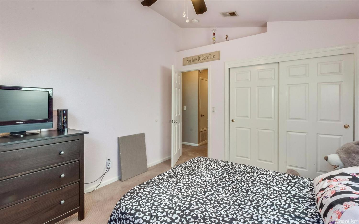 1660 W Kavanagh Ave, Tracy, CA 95376 photo 12