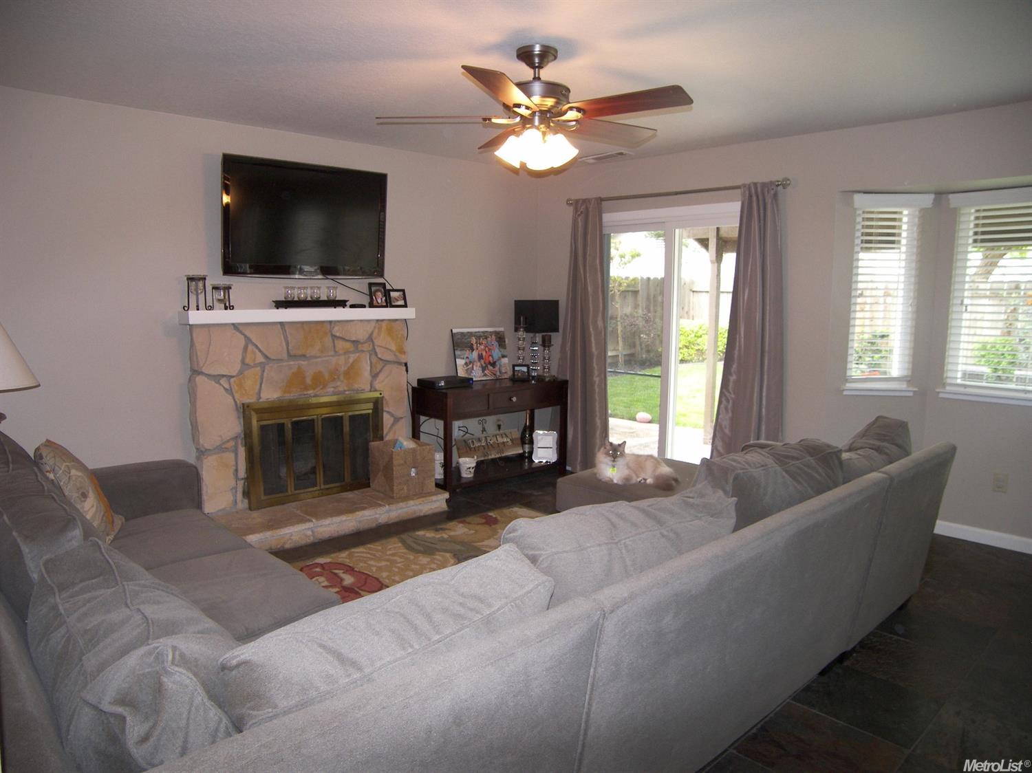 2408 Walnut Park Dr, Modesto, CA 95355 photo 5