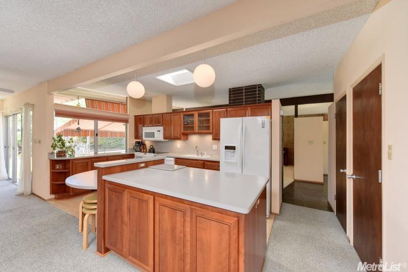 4539 Stoney Way, Carmichael, CA 95608 photo 8