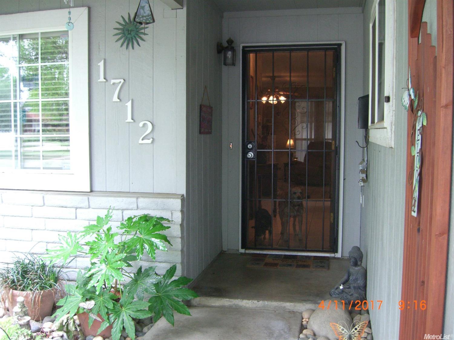 1712 Dorset Ln, Modesto, CA 95355 photo 7