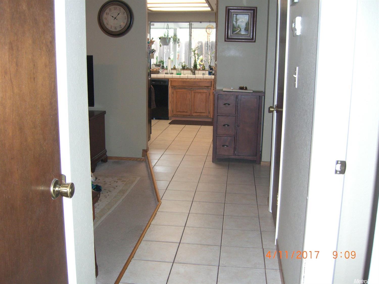 1712 Dorset Ln, Modesto, CA 95355 photo 17