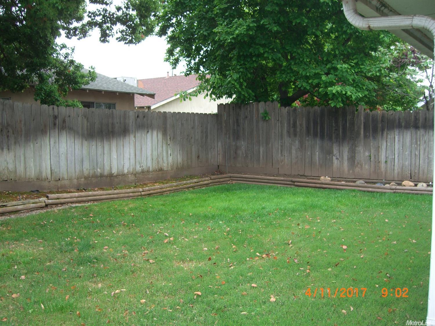 1712 Dorset Ln, Modesto, CA 95355 photo 28