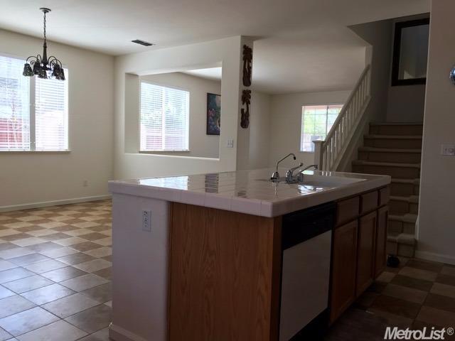 4454 River Brook Ct, Tracy, CA 95377 photo 6