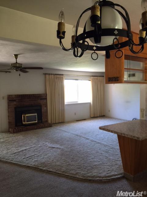 4772 E Woodbridge Rd, Acampo, CA 95220 photo 2