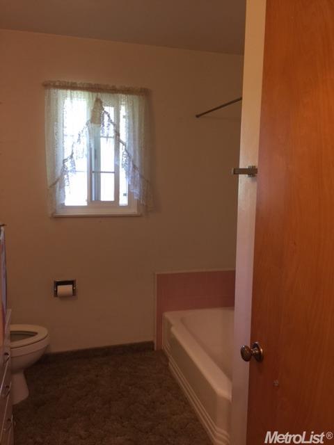4772 E Woodbridge Rd, Acampo, CA 95220 photo 11