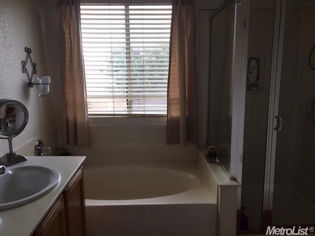 408 Glenbriar Cir, Tracy, CA 95377 photo 15