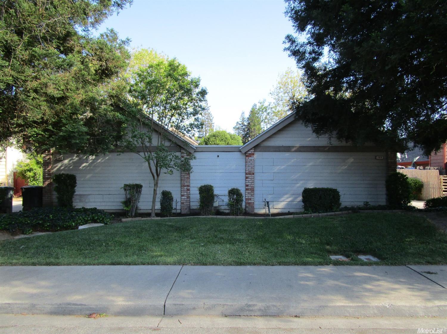 2017 Floyd Ave, Modesto, CA 95355 photo 3