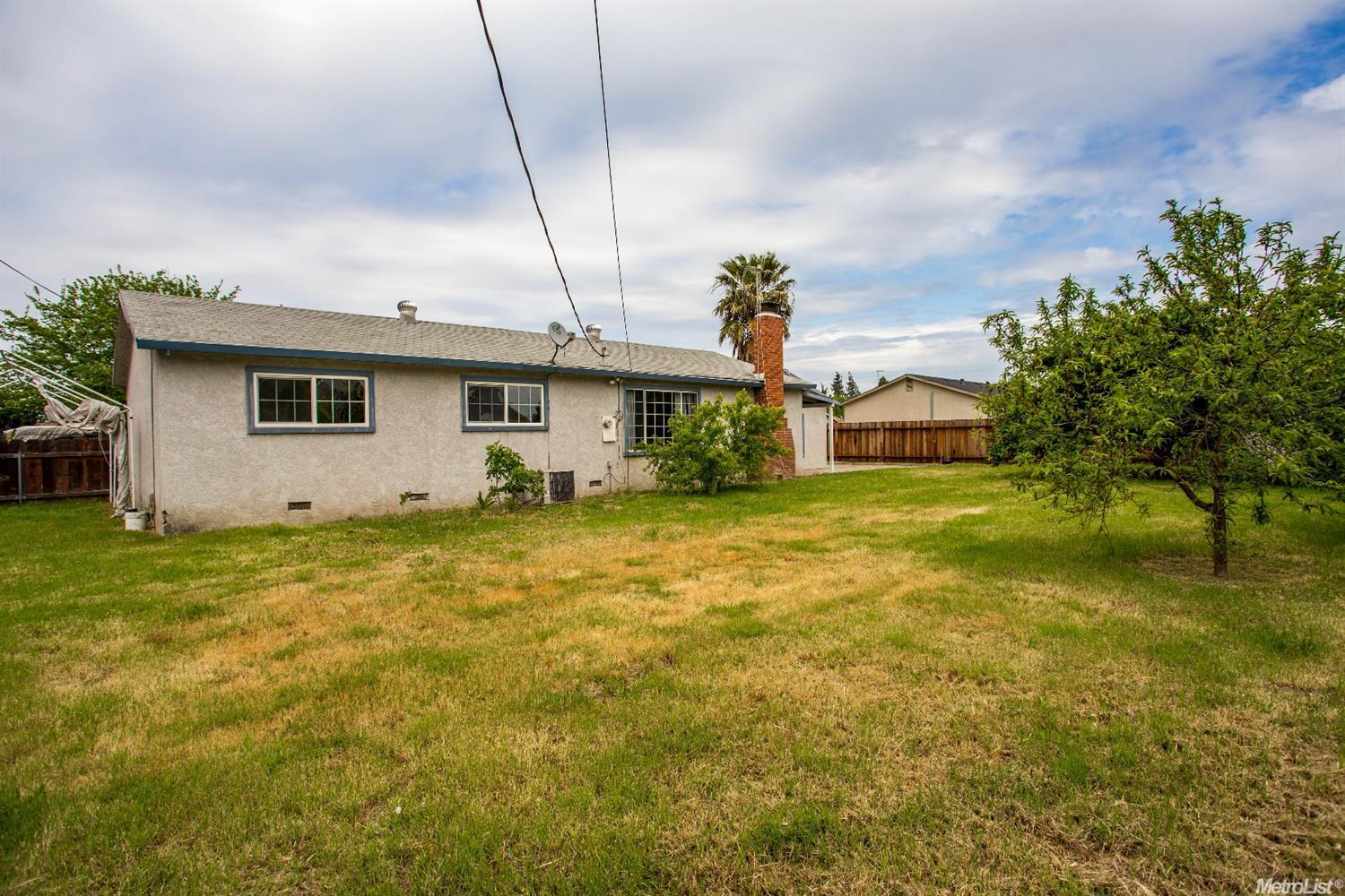 700 Maxwell Ln, Lathrop, CA 95330 photo 17