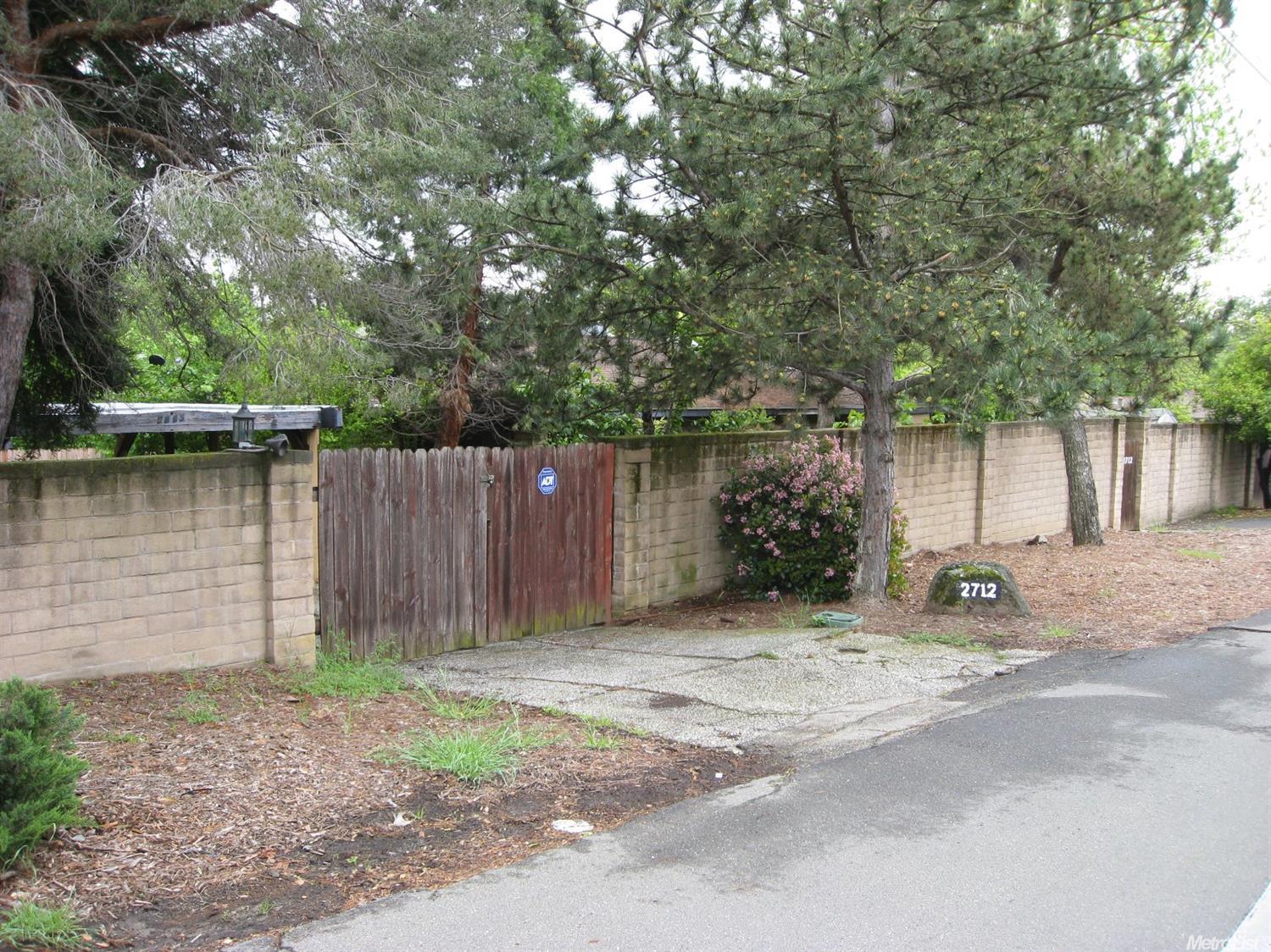 2712 California Ave, Carmichael, CA 95608 photo 1